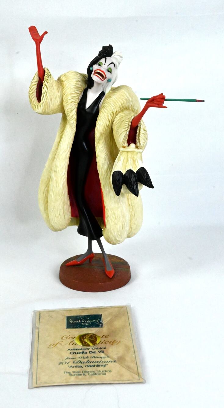 Disney WDCC 101 Dalmatians Cruella de Vil Anita Daahling! w/Box COA 1995